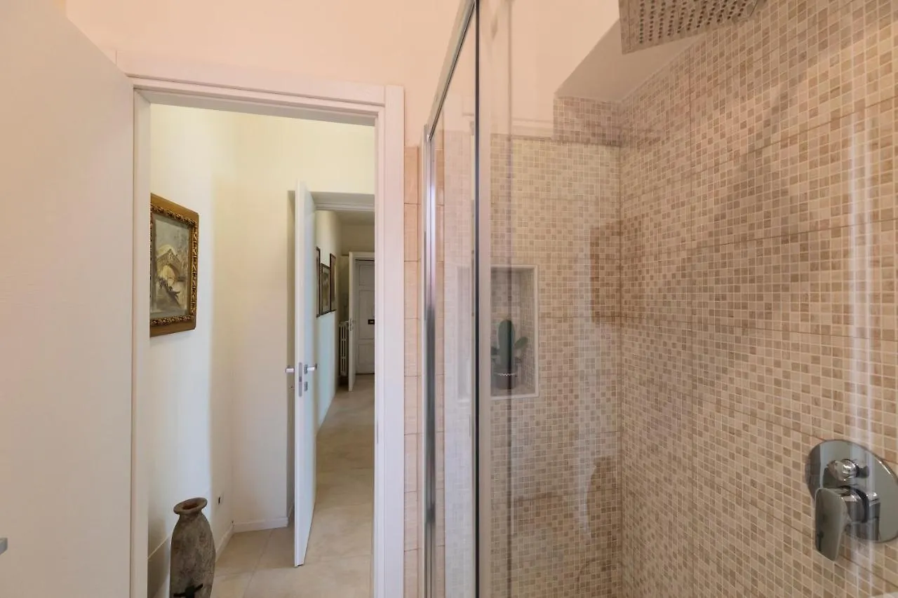 Bicocca Home - 2 Bedrooms ميلان