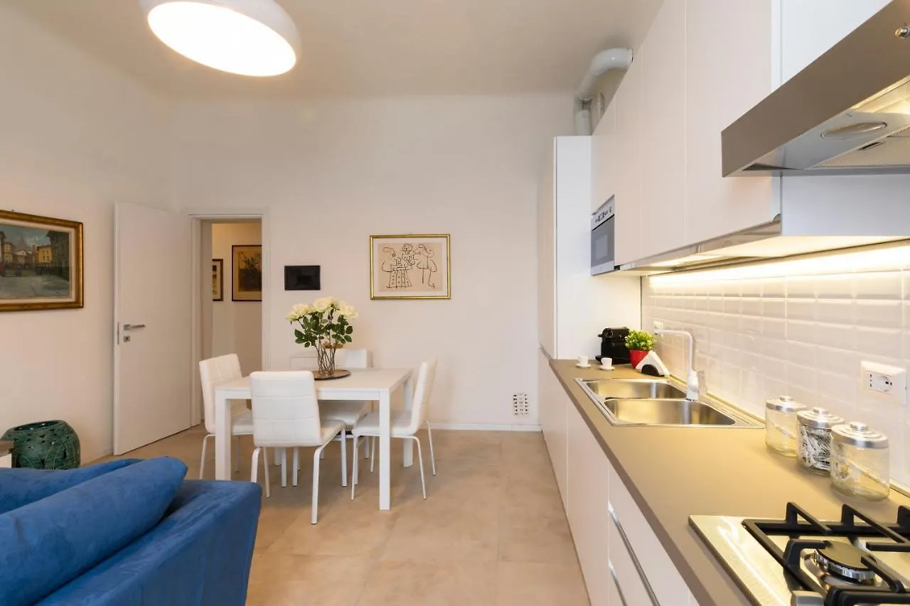 Bicocca Home - 2 Bedrooms ميلان إيطاليا