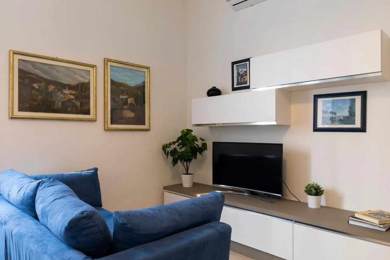 Bicocca Home - 2 Bedrooms ميلان شقة